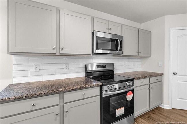 Building Photo - 129 Chinook Ln