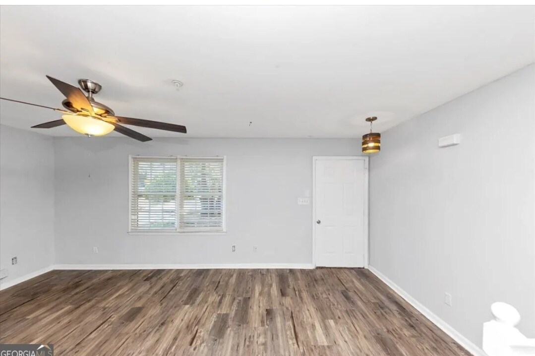 Building Photo - 1432 Forest Villa Dr NW