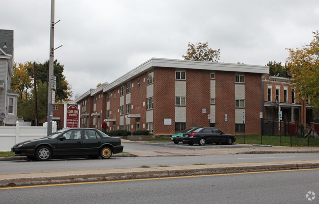 Primary Photo - Cason Arms Apartments