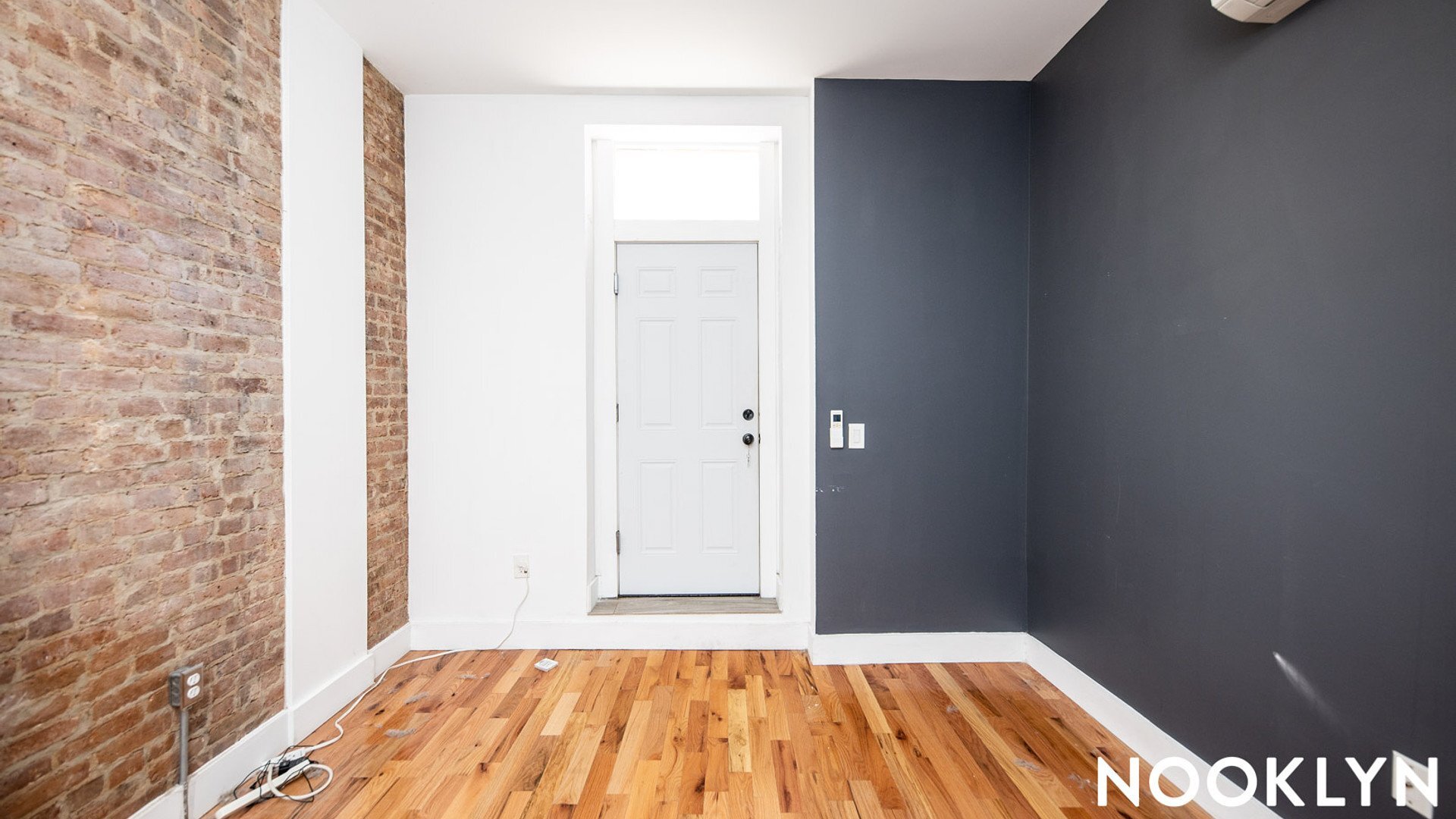 Building Photo - 68 Halsey St