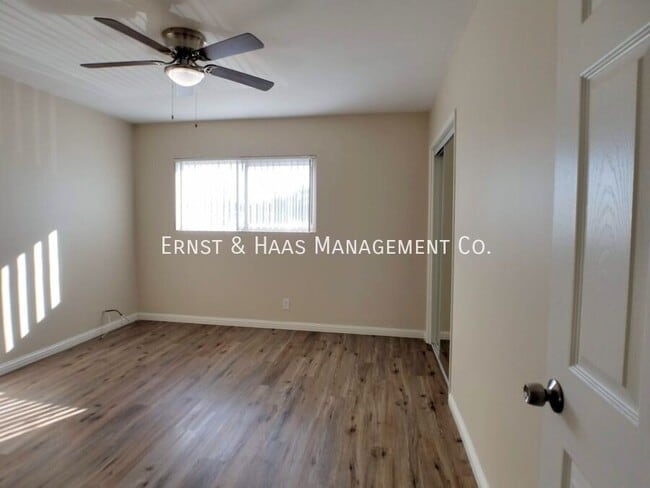 Building Photo - 77 E Mountain View St