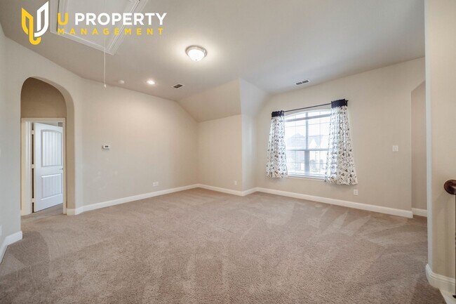 Building Photo - Rich woods in Frisco. Great location and S...
