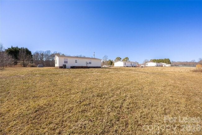 Building Photo - 1144 Eulalia Ln