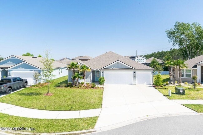 Building Photo - 15935 Great Lakes Cir