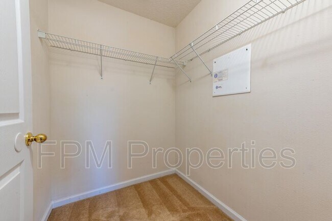 Building Photo - 9505 Armelle Way