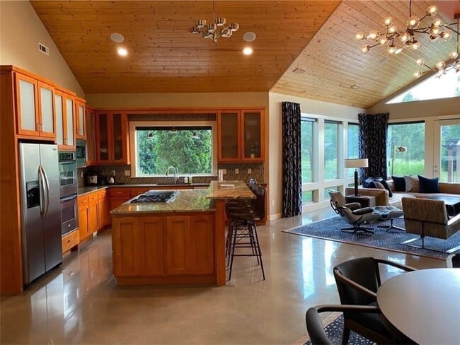 Building Photo - 17 W Augusta Ct