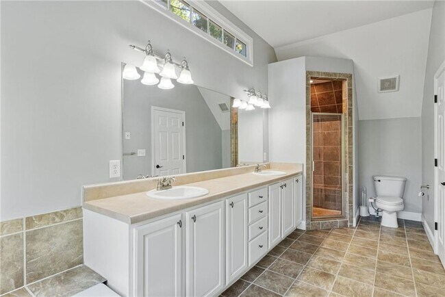Building Photo - 1362 Cartecay Dr NE