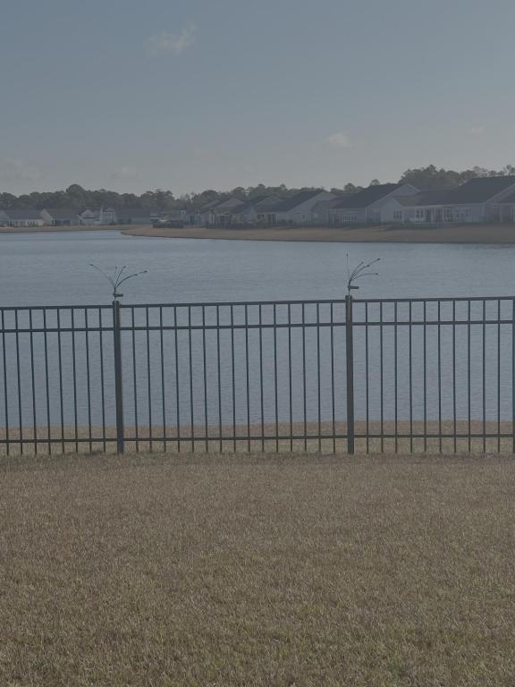 Building Photo - 748 Isle Verde Dr