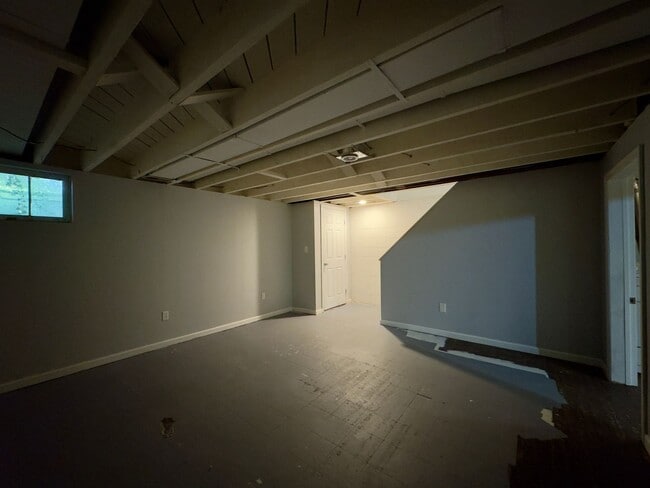 Building Photo - Charming 3 Bedroom/1 Bathroom Townhome in Rodgers Forge Neighborhood, MD!