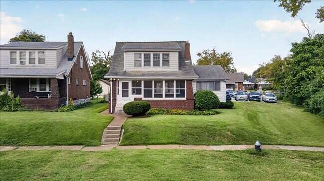 Building Photo - 5203 Windsor Pkwy