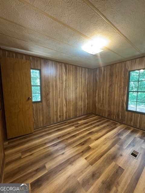 Building Photo - 236 Duck Rd