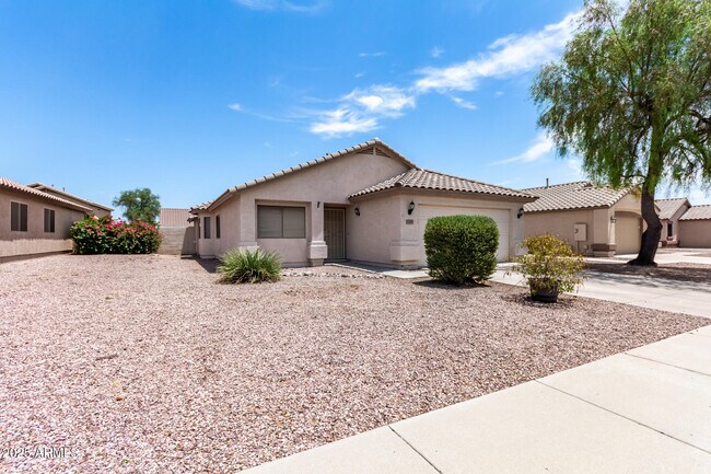 Building Photo - 16455 N 137th Dr