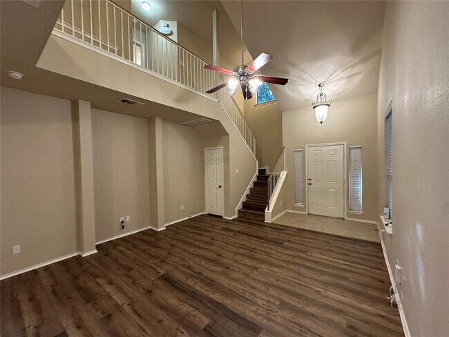 Building Photo - 10214 Maydelle Dr