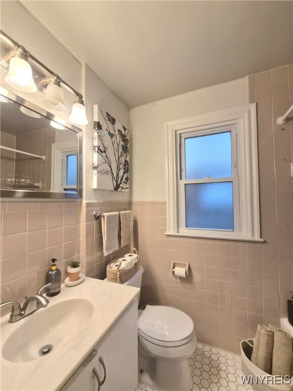 Building Photo - 30 Manlon Terrace