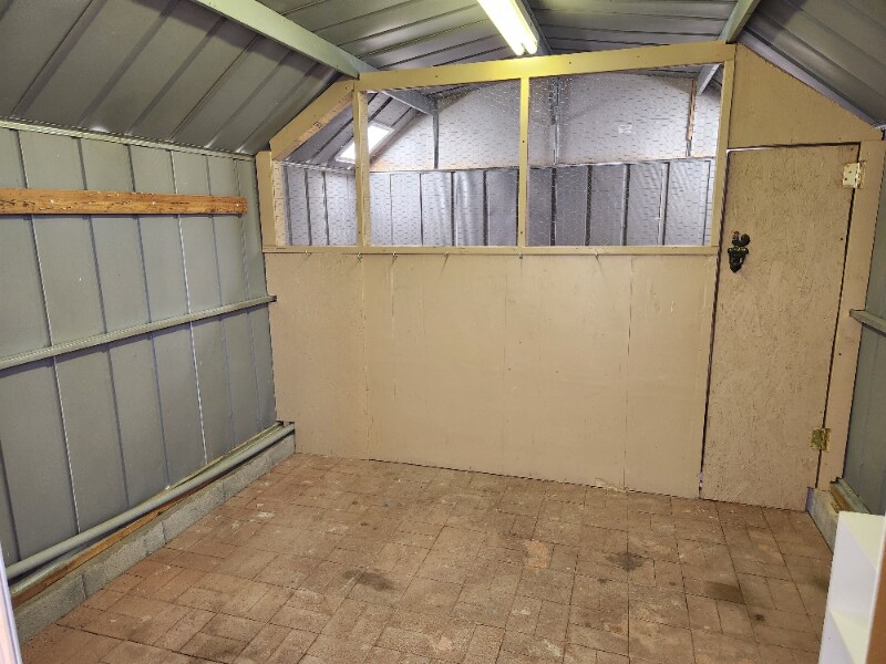 Building Photo - 8195 S Vandemoer Ln