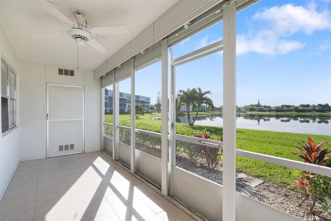 Building Photo - 1056 Exeter