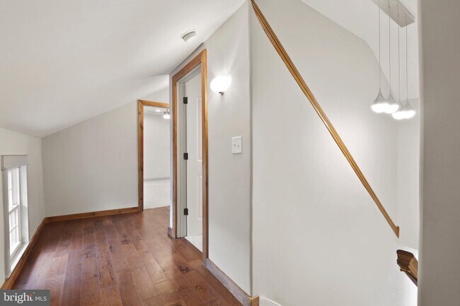 Building Photo - 3502 Buena Vista Ave