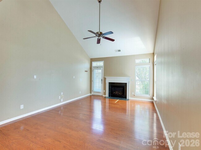 Building Photo - 8164 Bridgegate Dr