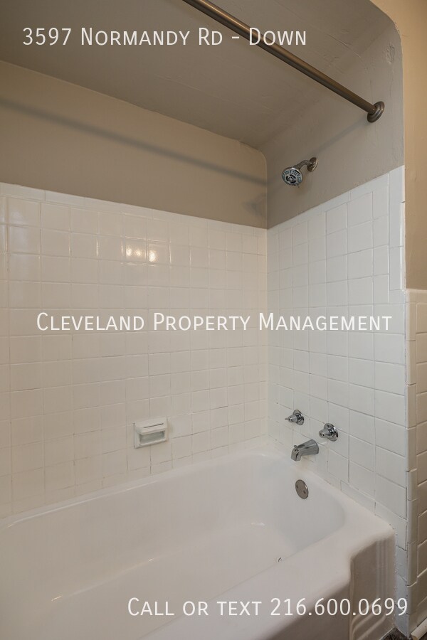 Building Photo - 3597 Normandy Rd