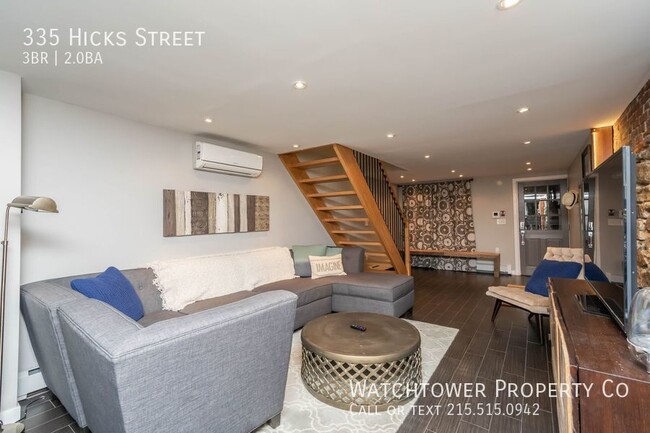 Building Photo - 335 S Hicks St