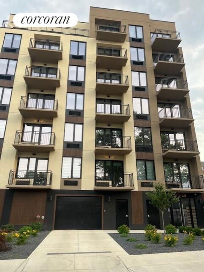 Building Photo - 143-26 84th Rd