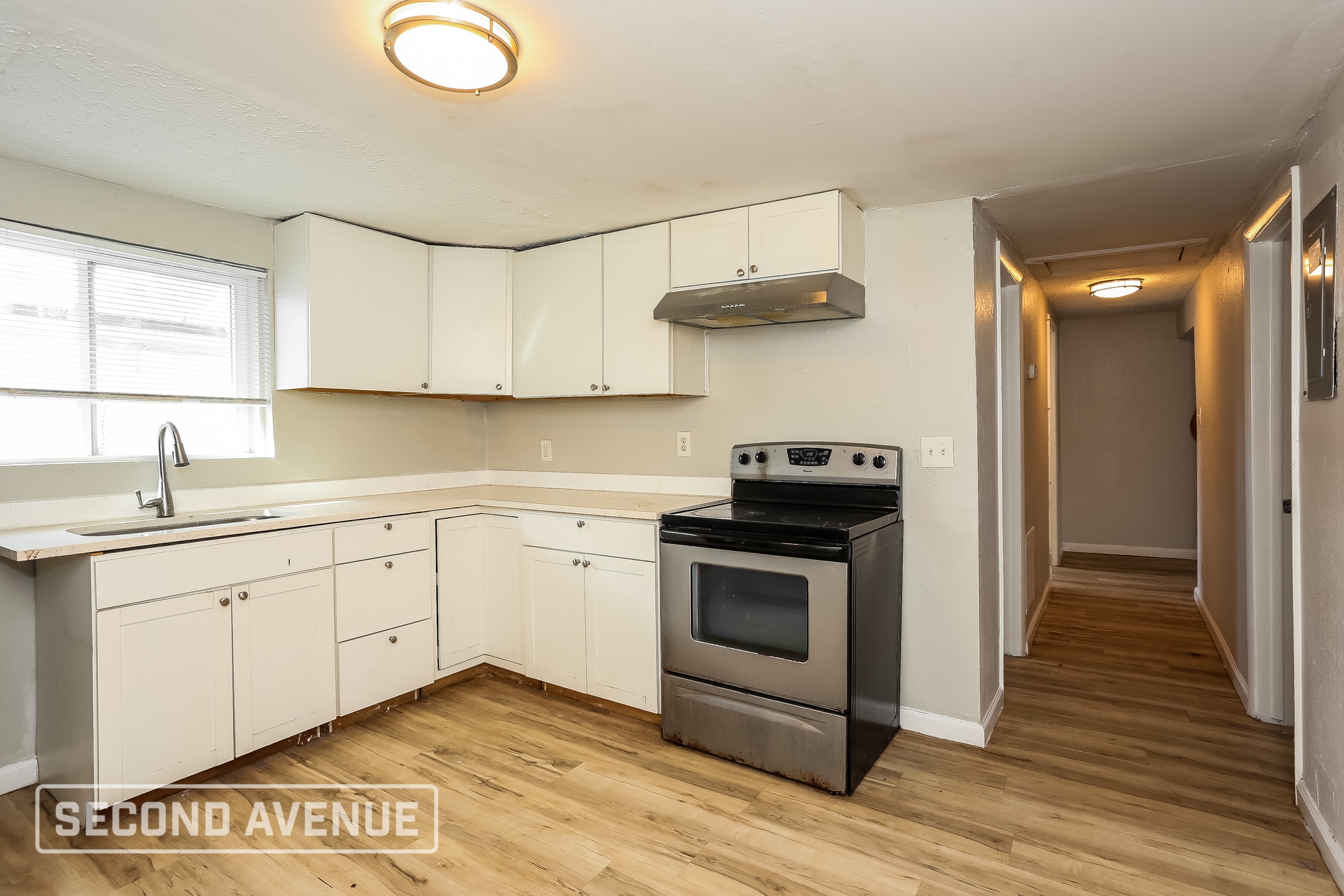 Building Photo - 1656 W 30th St