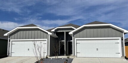 Building Photo - 3/2 Luxury Duplex in Jordan Creek!