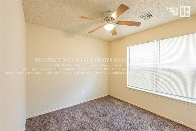 Building Photo - 1210 S Jasmine Ln
