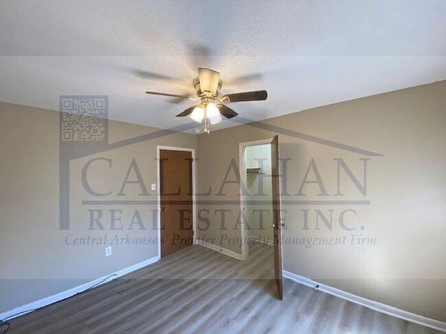 Building Photo - Sherwood 3 Bedroom Home