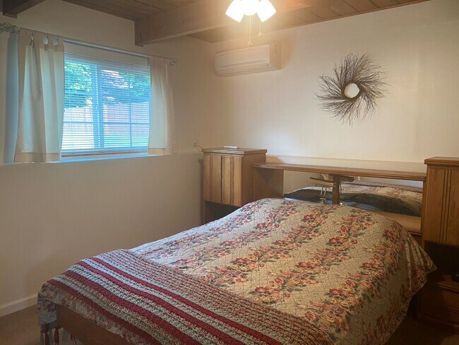 Building Photo - 4 Bed 2 Bath Home in Monroe