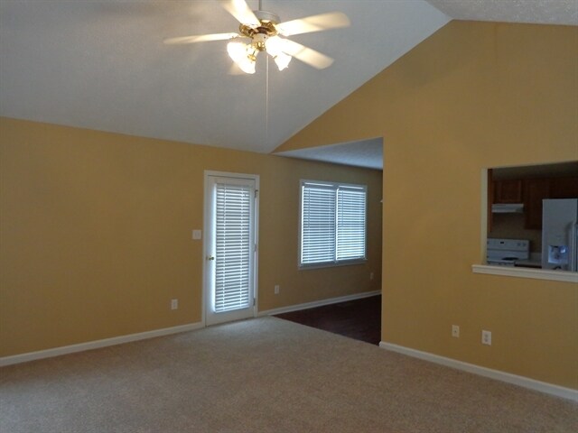 Building Photo - 304 Legacy Park Dr