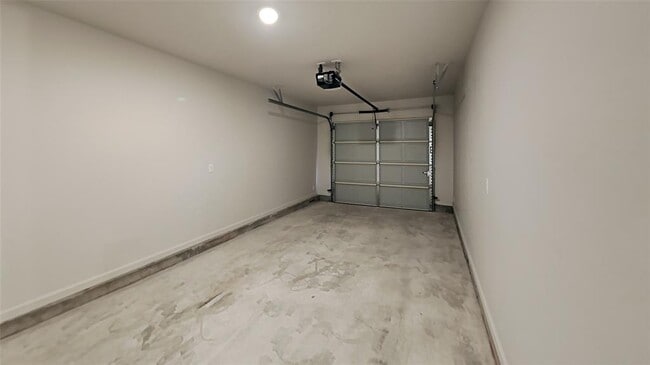 Building Photo - 11323 Breckenridge Ln