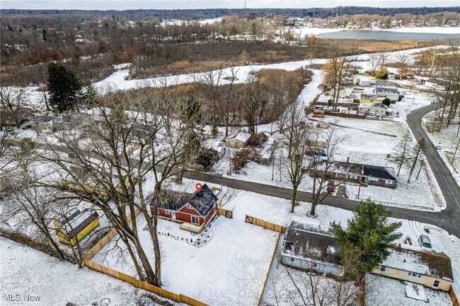 Building Photo - 3101 Wagoner St