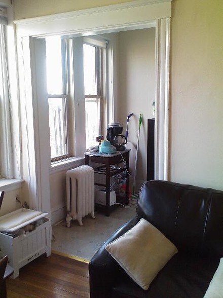 Building Photo - 1622 Massachusetts Ave