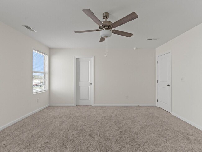 Building Photo - Beautiful New Home for Rent in Owens Cross Roads