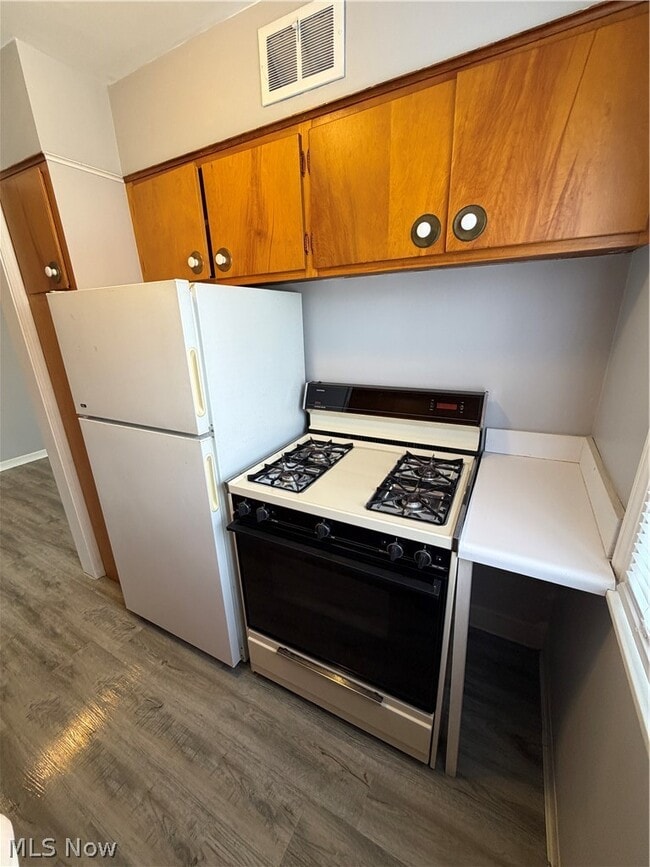 Building Photo - 7227 Pennsylvania Ave