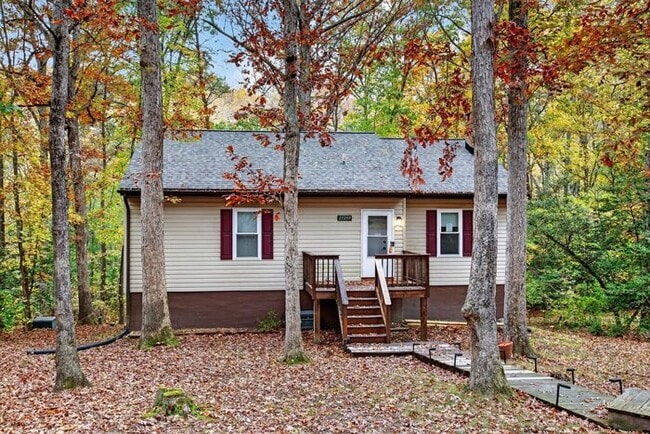 Primary Photo - 23259 Laurel Hill Dr