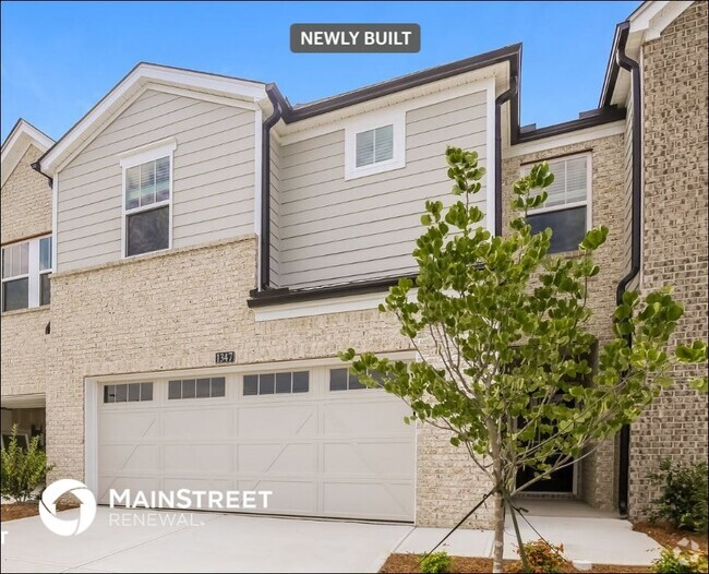 Building Photo - 1347 Sunny Lk Dr