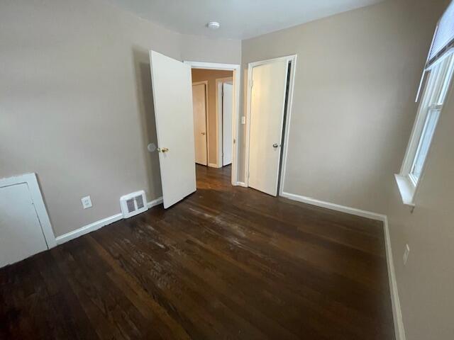 Building Photo - 9255 Heyden St