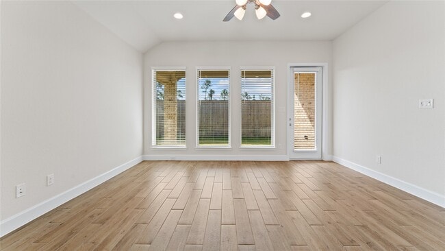 Building Photo - 14703 Band Tailed Pigeon Ct