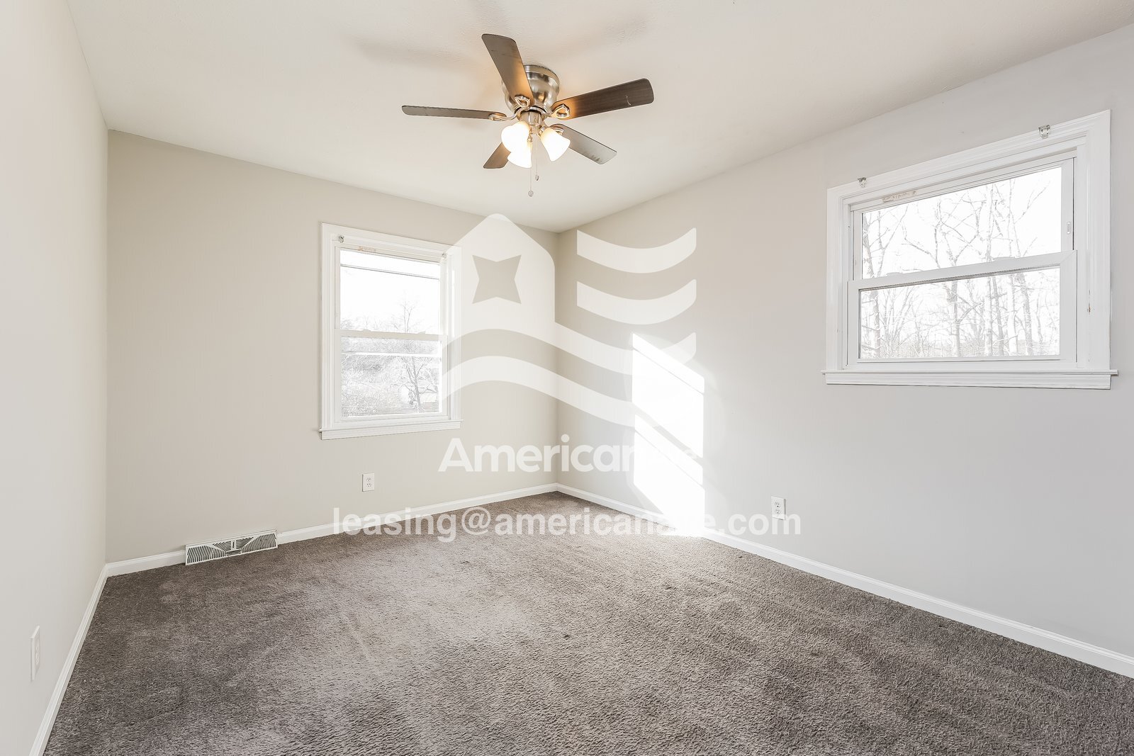 Building Photo - 45 Carriage Dr