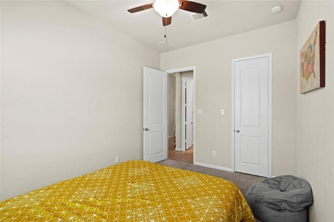 Building Photo - 31819 Harmony Heights Ln