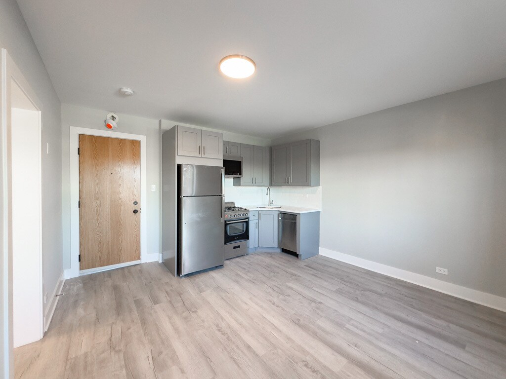 Building Photo - 369 Hazel Ave