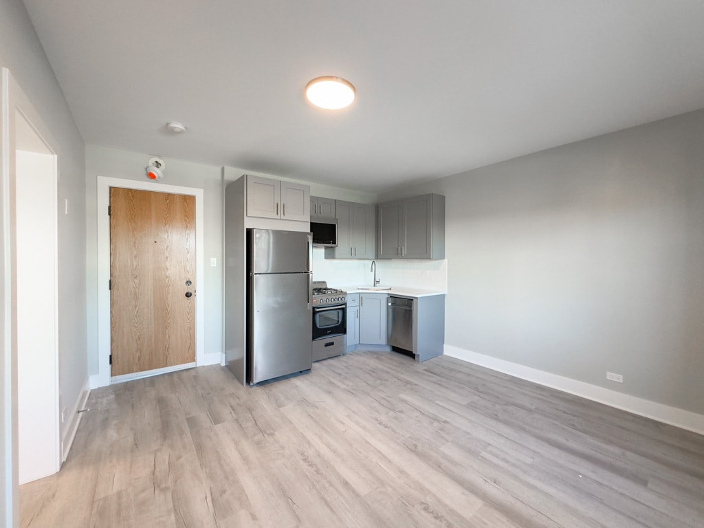 Building Photo - 378 Hazel Ave