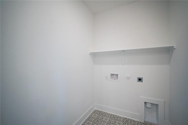 Building Photo - 524 Foresail Rd