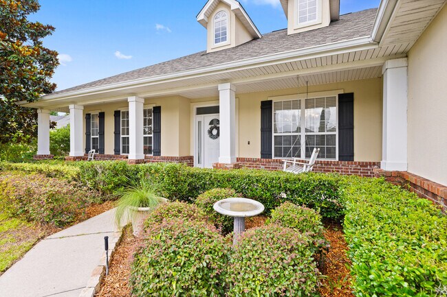 Building Photo - 2899 Chanterelle Cove