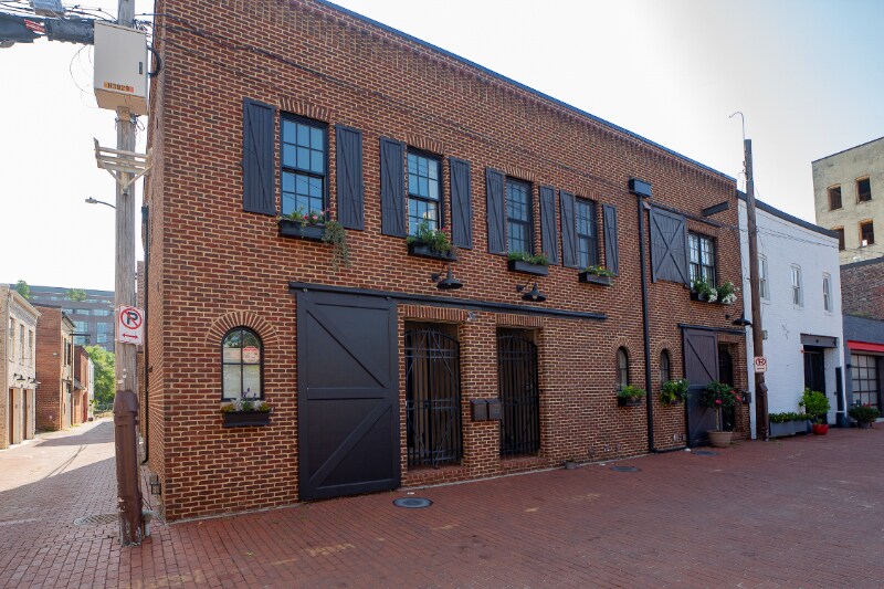 Building Photo - 1325 Naylor Ct NW