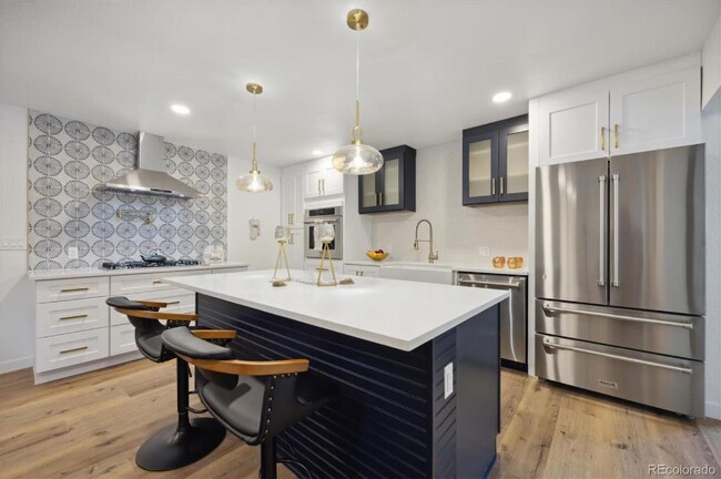 Building Photo - 6050 E Alameda Ave