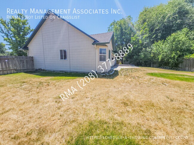 Building Photo - Quiet 3 Bedroom House in Star