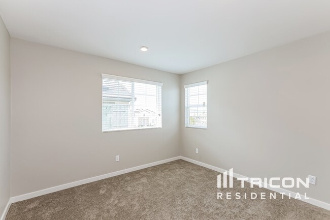 Building Photo - 31731 Willowood Way